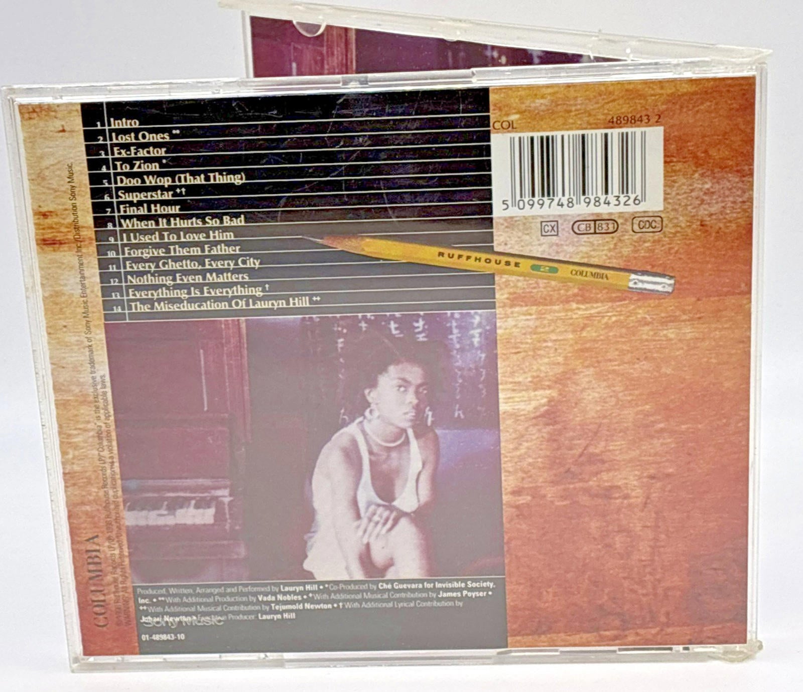 Lauren Hill - The Miseducation Of Lauren Hill refurbished CD Nr mint condition