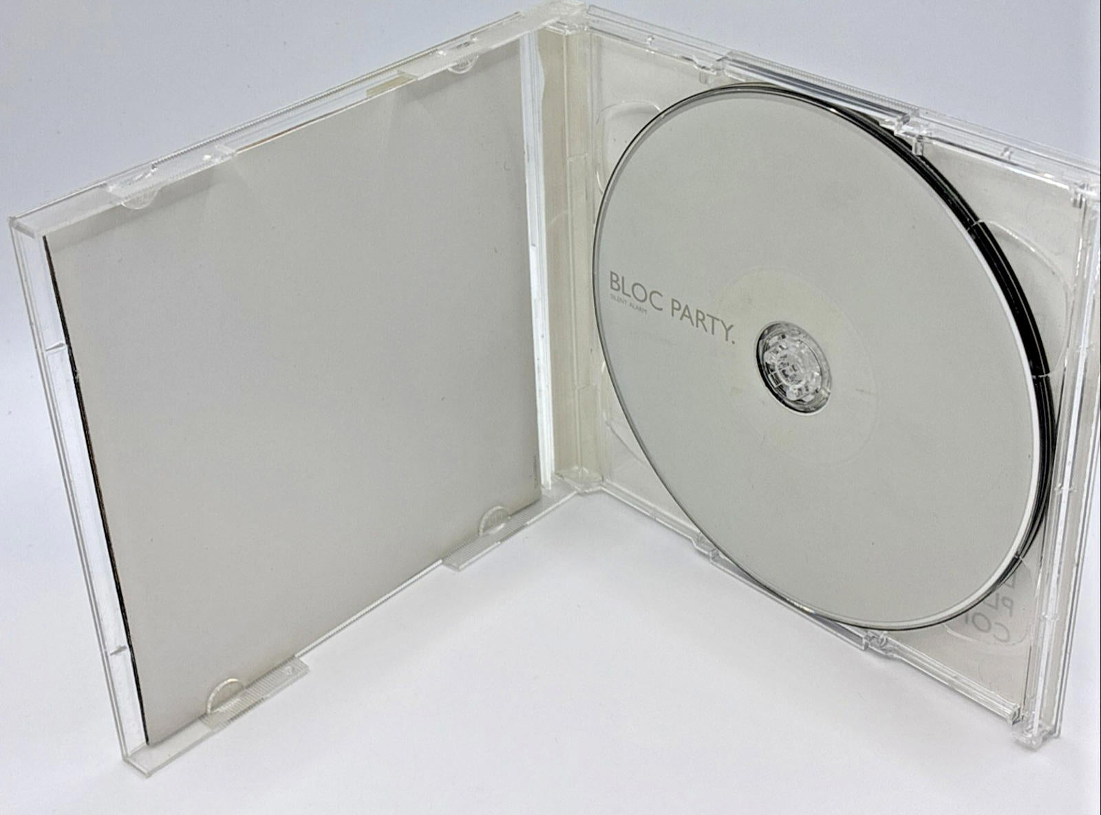 Silent Alarm [UK] by Bloc Party (CD Album, 2005).Refurbished Like New Condition