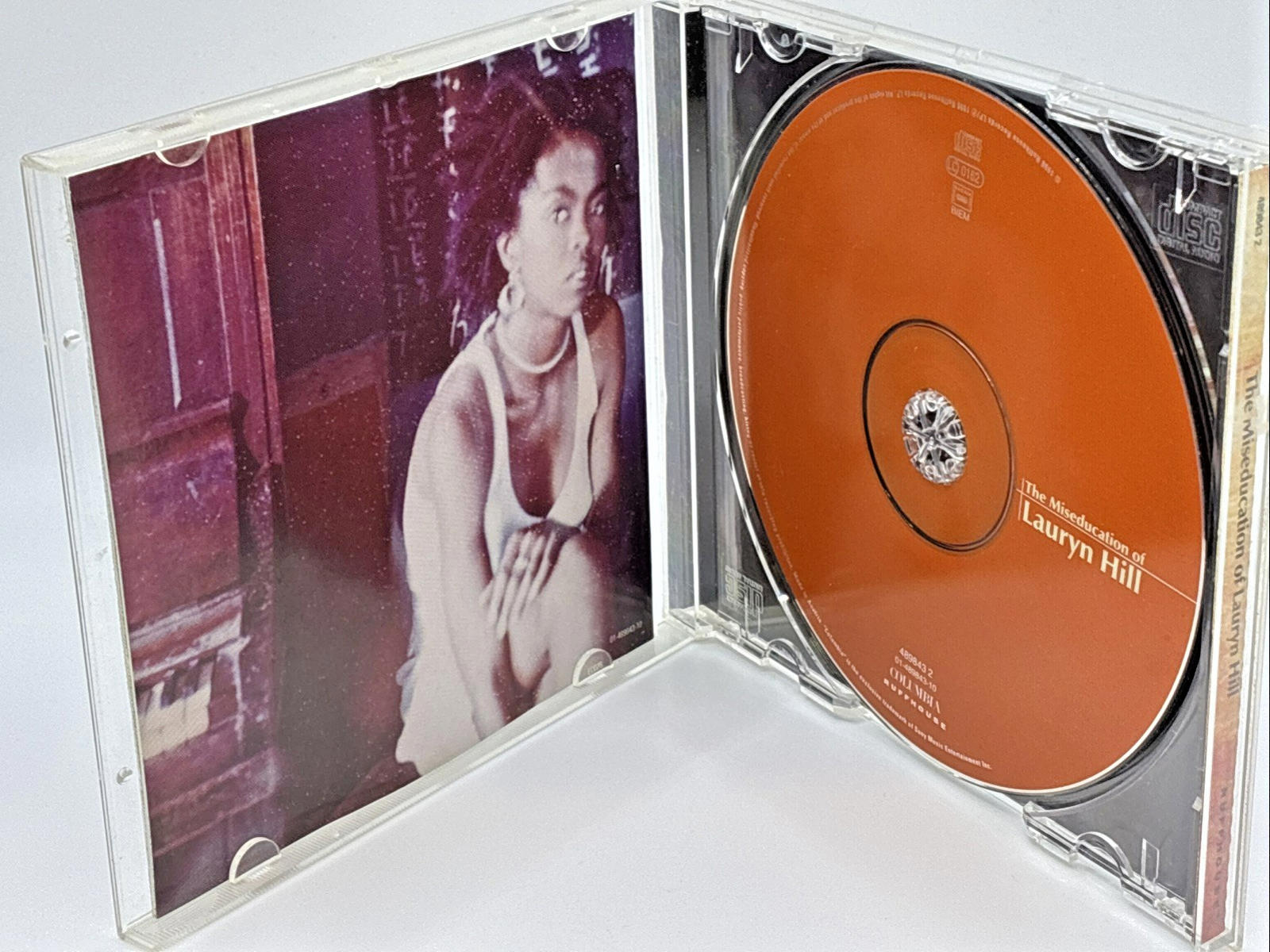 Lauren Hill - The Miseducation Of Lauren Hill refurbished CD Nr mint condition