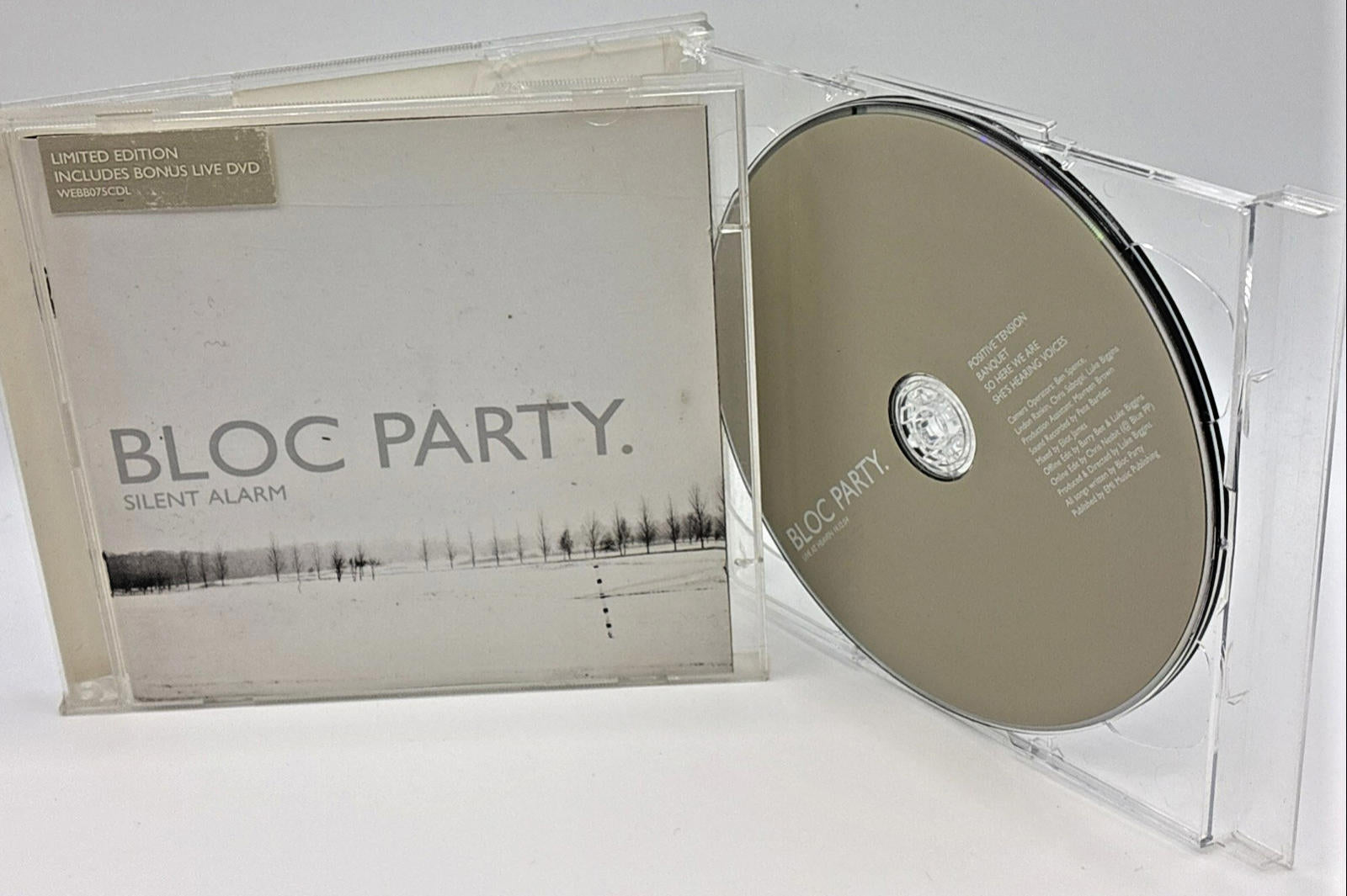 Silent Alarm [UK] by Bloc Party (CD Album, 2005).Refurbished Like New Condition