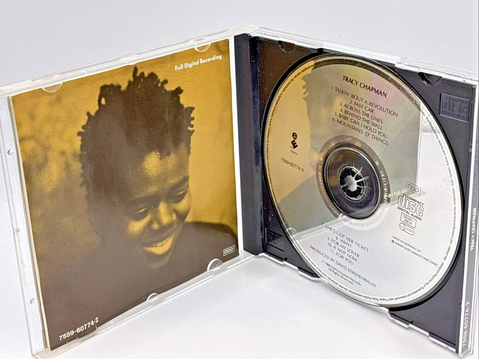 Tracy Chapman - Tracy Chapman CD - 1988 Refurbished Nr Mint Condition